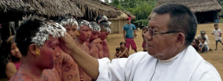 Justino Sarmento: “Los indígenas piden que la Iglesia les confíe ministerios” Justino Sarmento: “Los indígenas piden que la Iglesia les confíe ministerios”